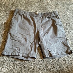men’s shorts